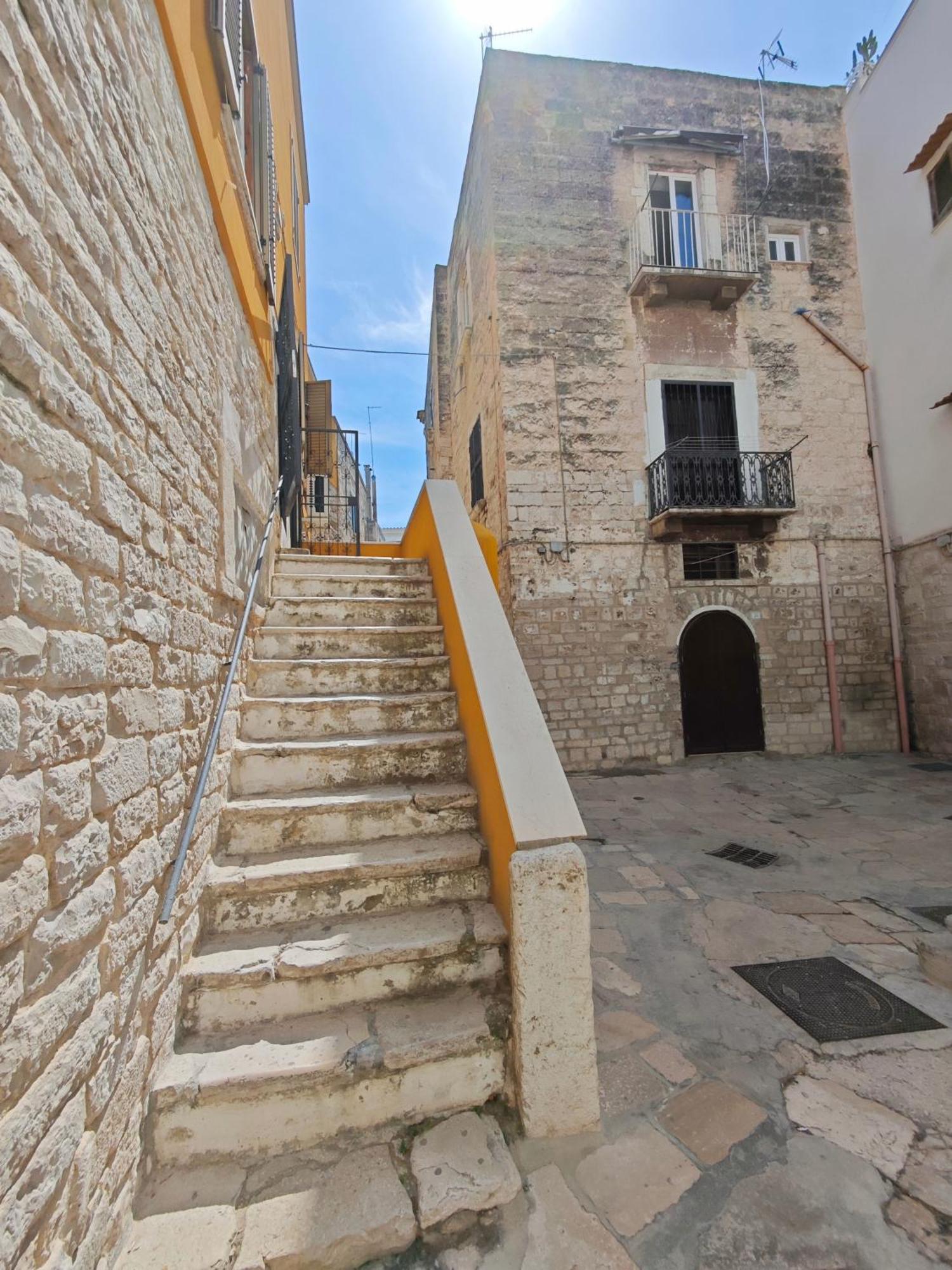 Apartamento Dolce Terra Mia Trani Exterior foto